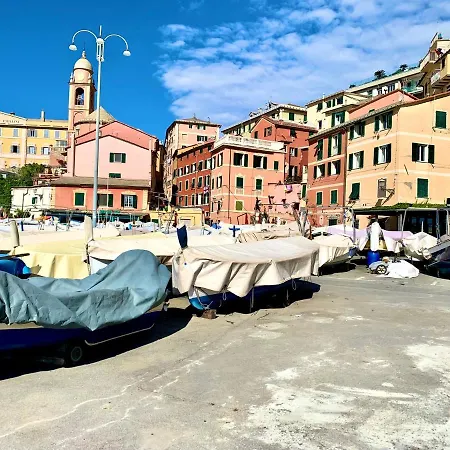 Mae Nervi A 2 Passi Dal Mare Апартаменты
